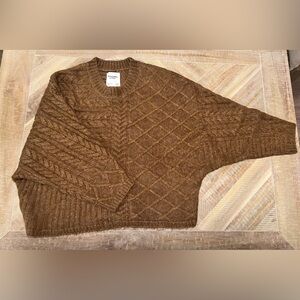 Abercrombie & Fitch Cable Crew Dolman Sweater Brown L/XL